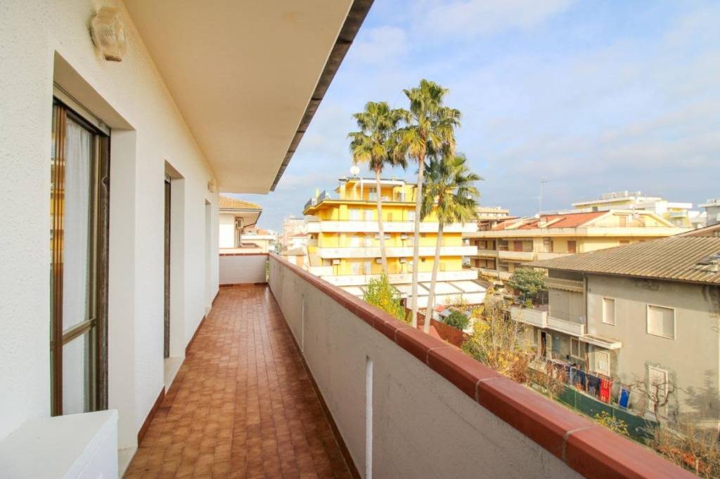 appartamento in vendita ad Alba Adriatica