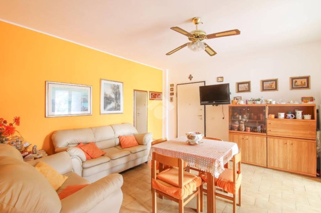 appartamento in vendita ad Alba Adriatica