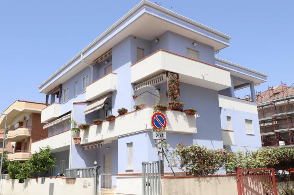 appartamento in vendita ad Alba Adriatica