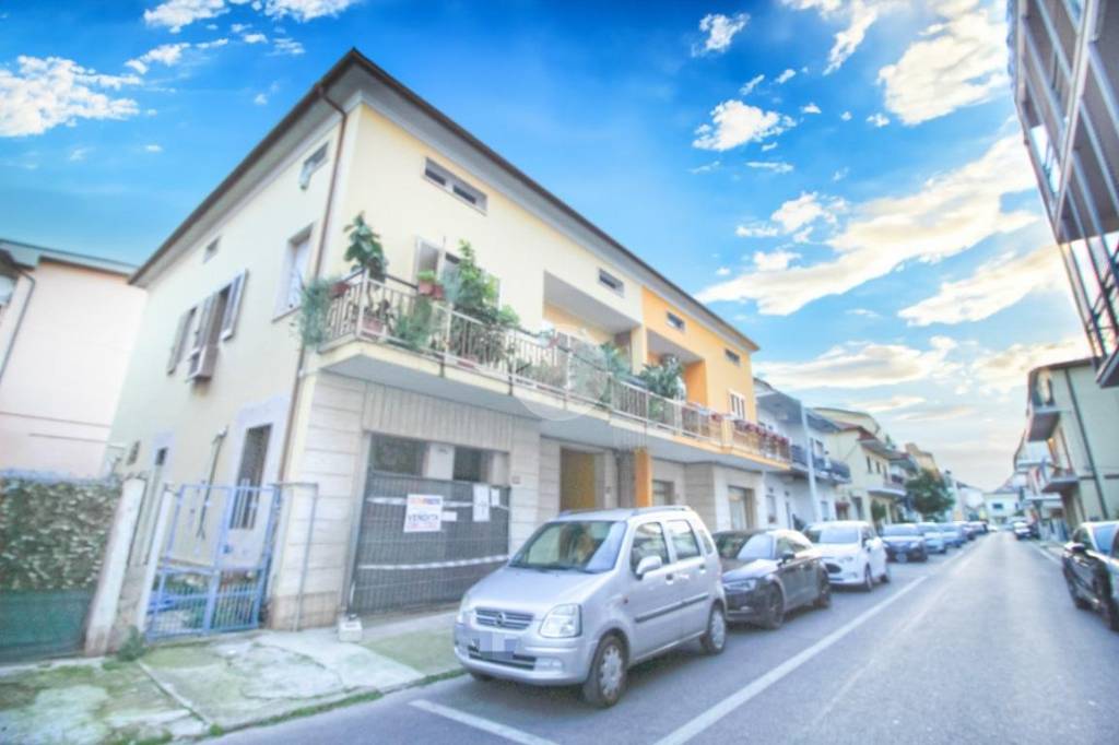 appartamento in vendita ad Alba Adriatica