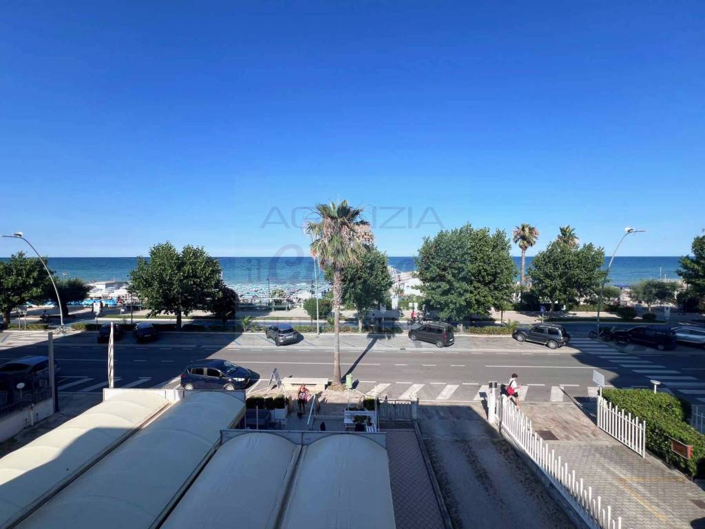 appartamento in vendita ad Alba Adriatica
