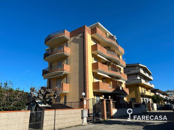 appartamento in vendita ad Alba Adriatica