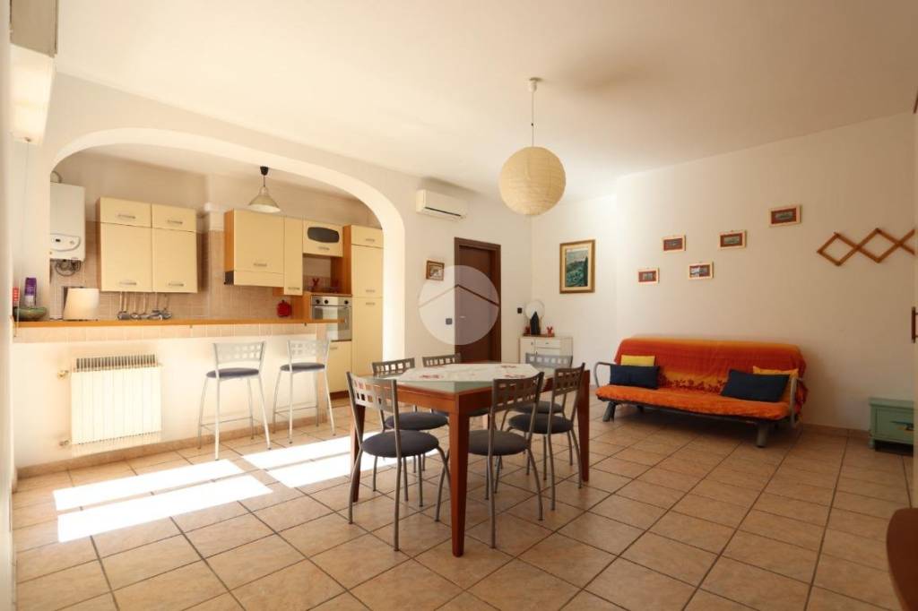 appartamento in vendita ad Alba Adriatica