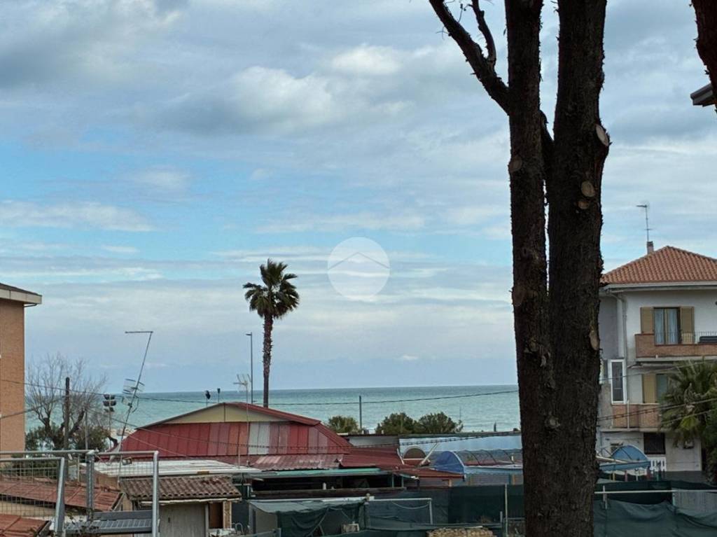 appartamento in vendita ad Alba Adriatica