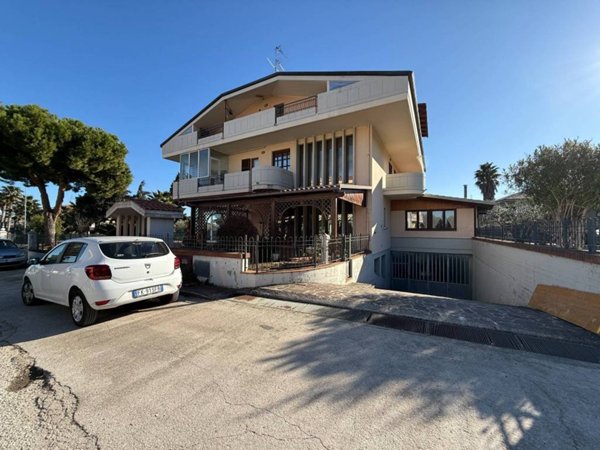 appartamento in vendita ad Alba Adriatica