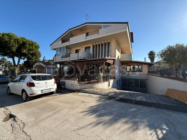 appartamento in vendita ad Alba Adriatica