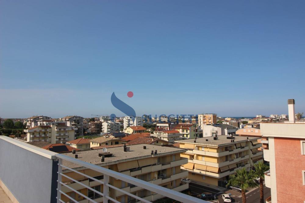 appartamento in vendita ad Alba Adriatica