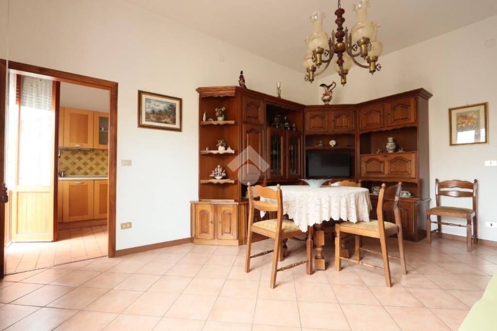 appartamento in vendita ad Alba Adriatica