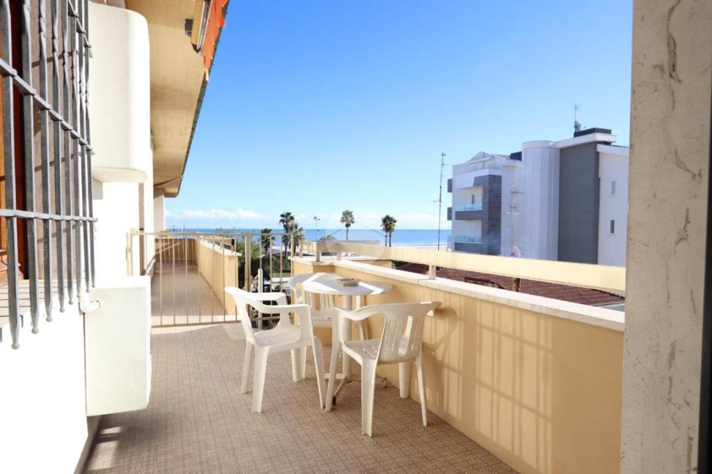 appartamento in vendita ad Alba Adriatica