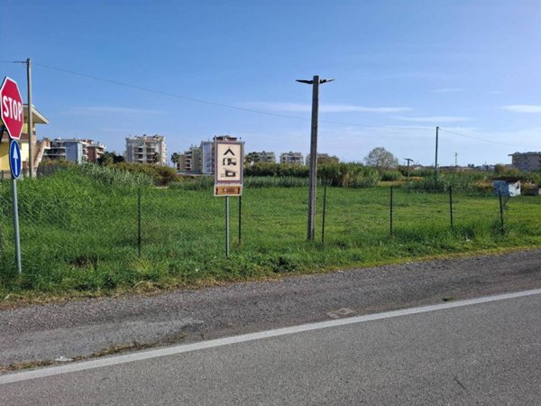 terreno edificabile in vendita ad Alba Adriatica