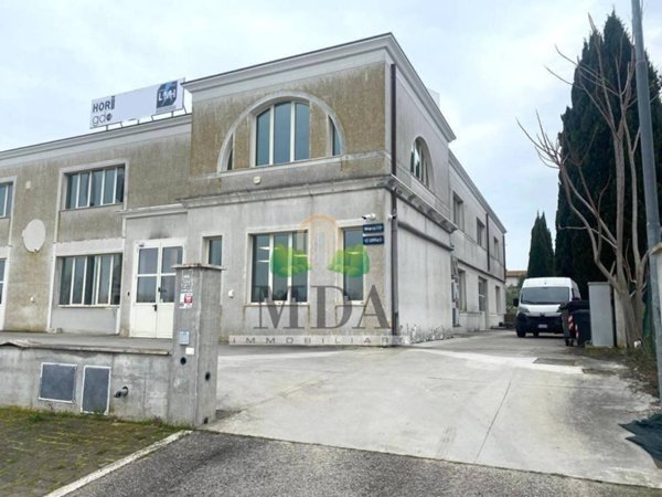 terreno edificabile in vendita ad Alba Adriatica