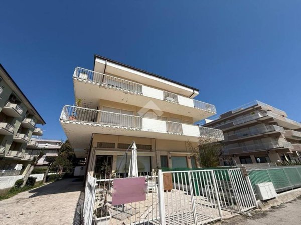appartamento in vendita ad Alba Adriatica