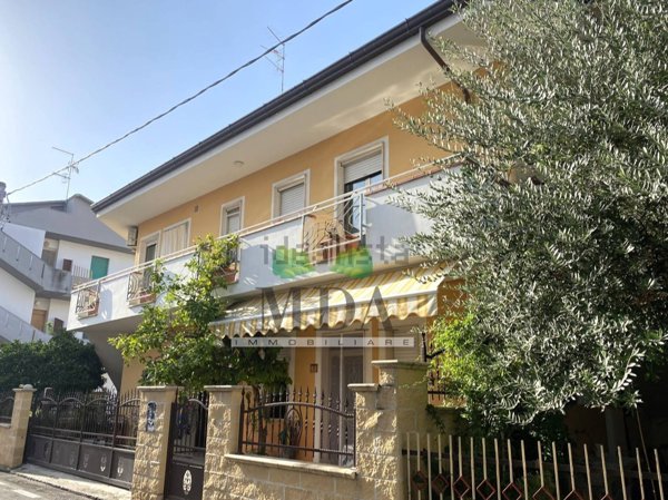 appartamento in vendita ad Alba Adriatica