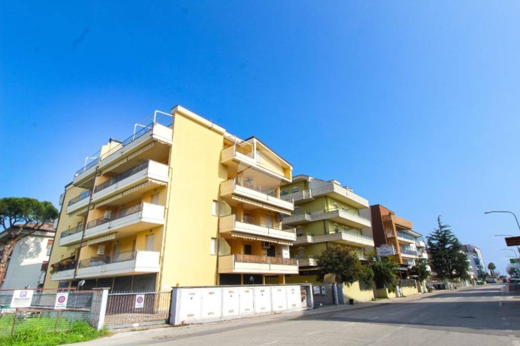 appartamento in vendita ad Alba Adriatica
