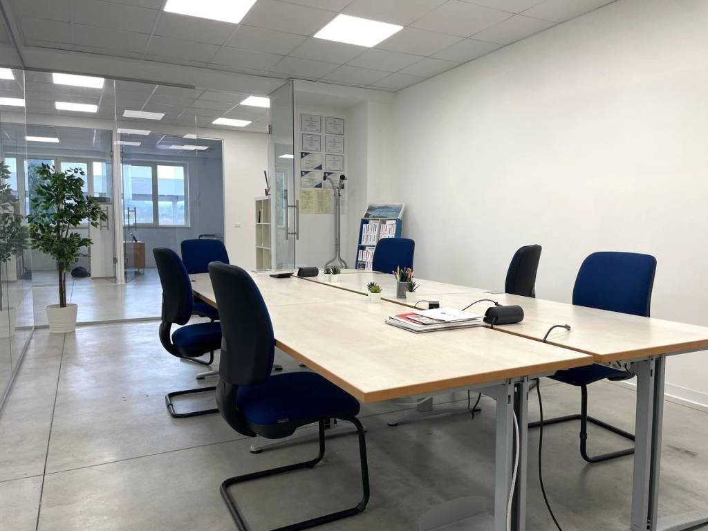 ufficio in vendita ad Alba Adriatica