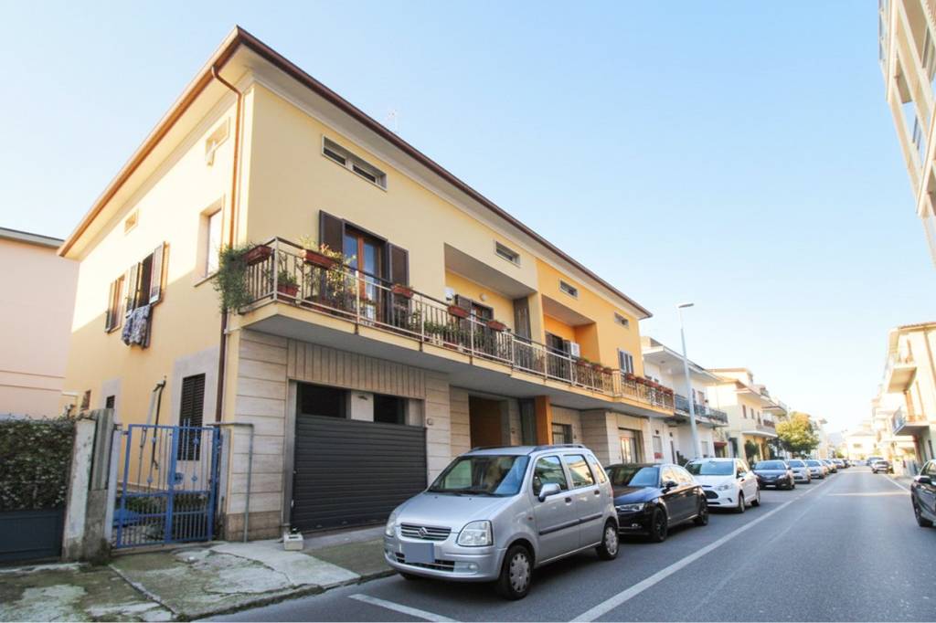 appartamento in vendita ad Alba Adriatica