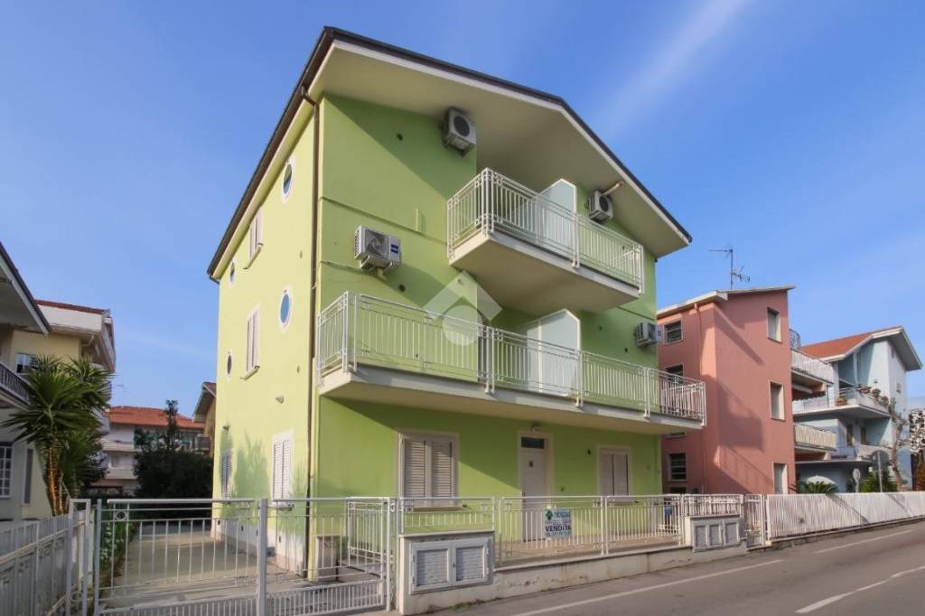 appartamento in vendita ad Alba Adriatica