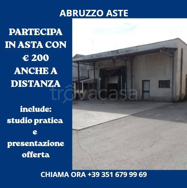 negozio in vendita ad Alba Adriatica