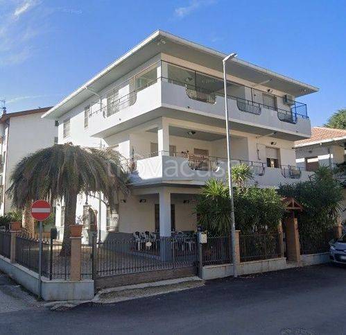 appartamento in vendita ad Alba Adriatica