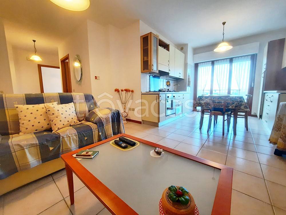 appartamento in vendita ad Alba Adriatica