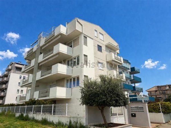 appartamento in vendita ad Alba Adriatica