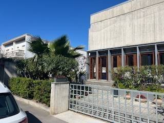 casa indipendente in vendita ad Alba Adriatica