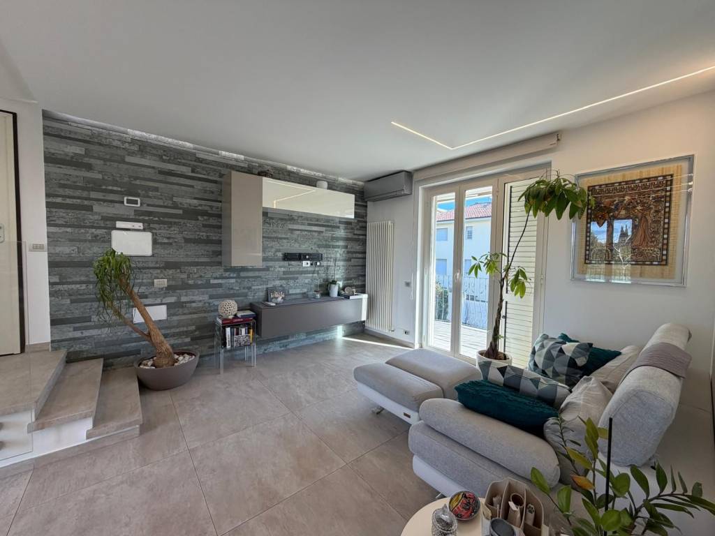 appartamento in vendita ad Alba Adriatica