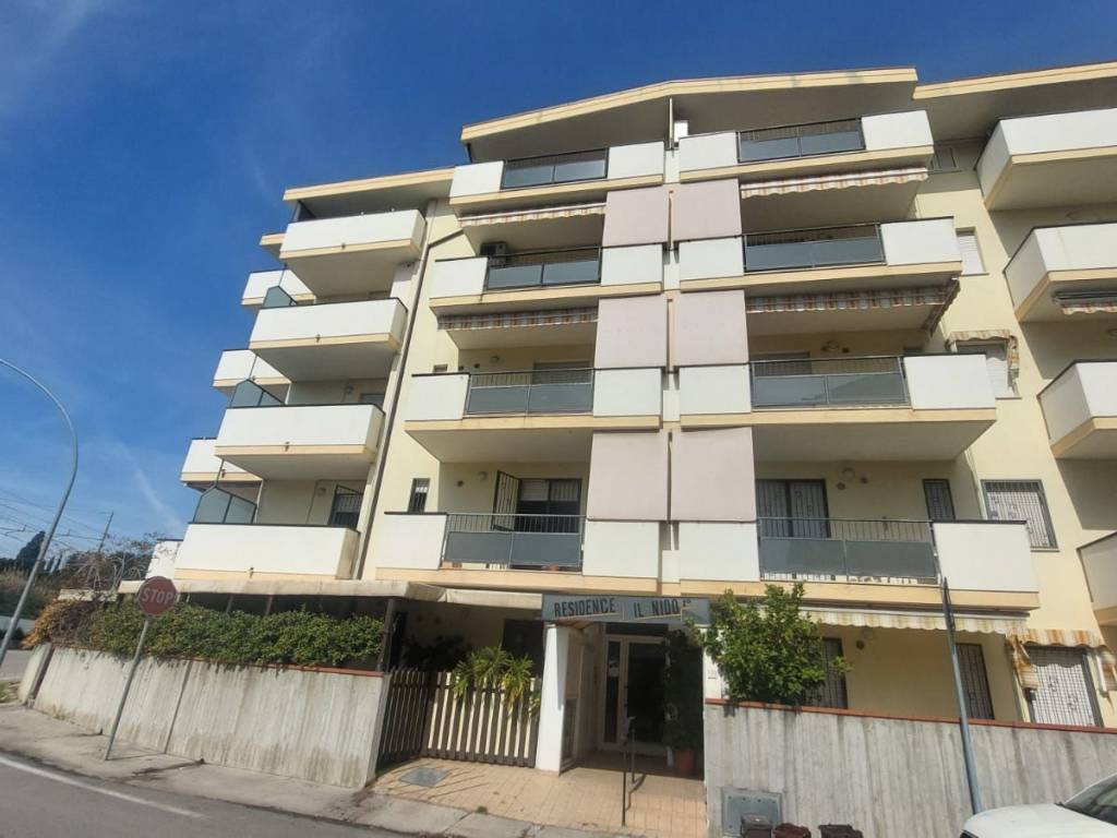appartamento in vendita ad Alba Adriatica