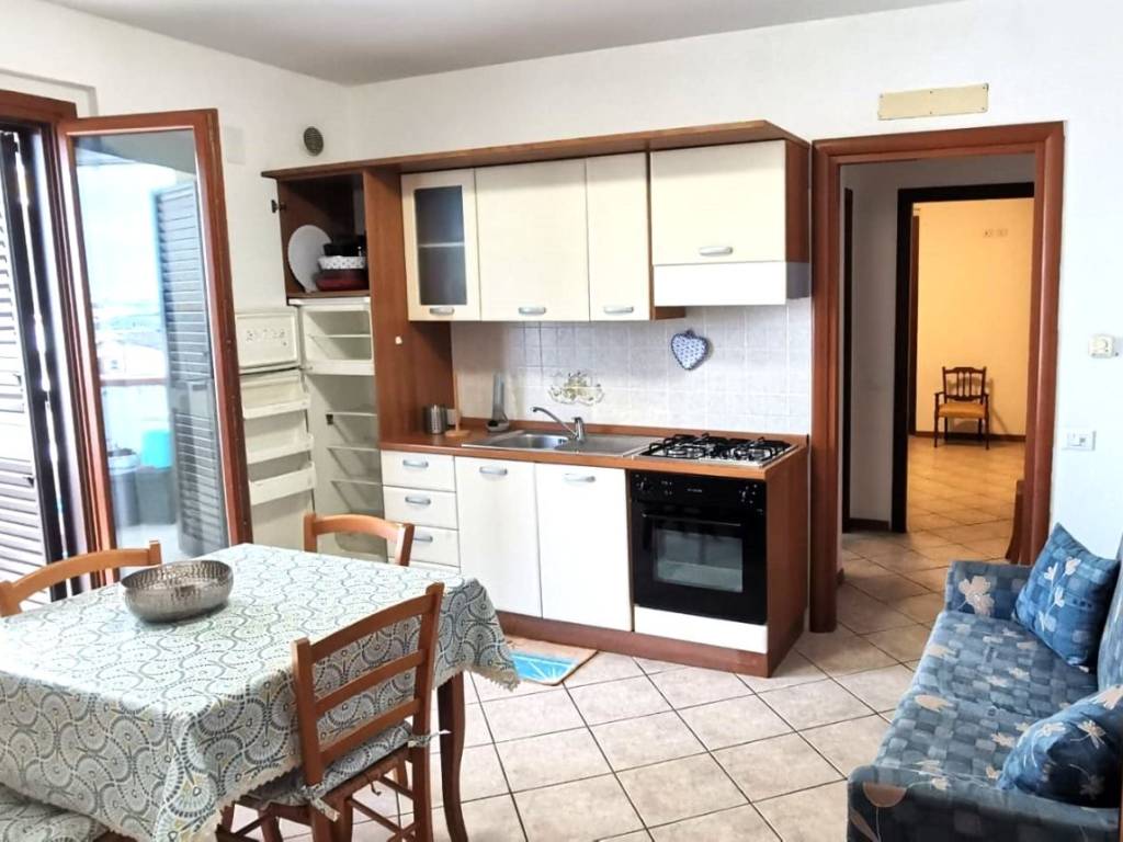 appartamento in vendita ad Alba Adriatica