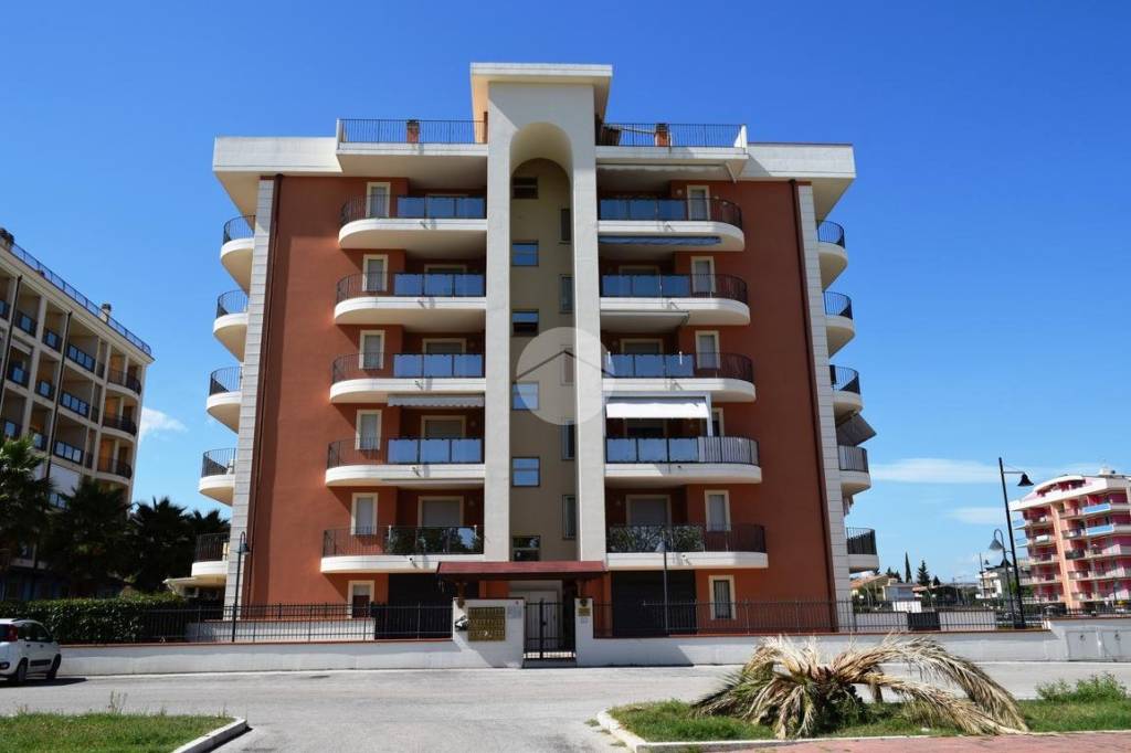 appartamento in vendita ad Alba Adriatica