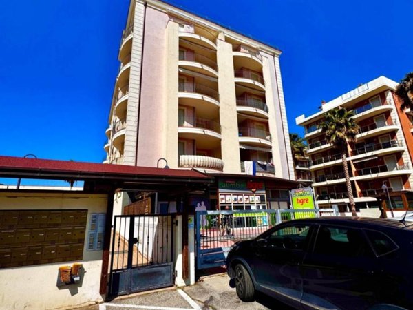 appartamento in vendita ad Alba Adriatica