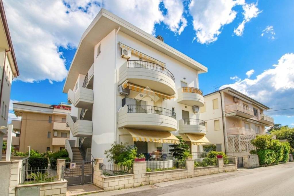 appartamento in vendita ad Alba Adriatica