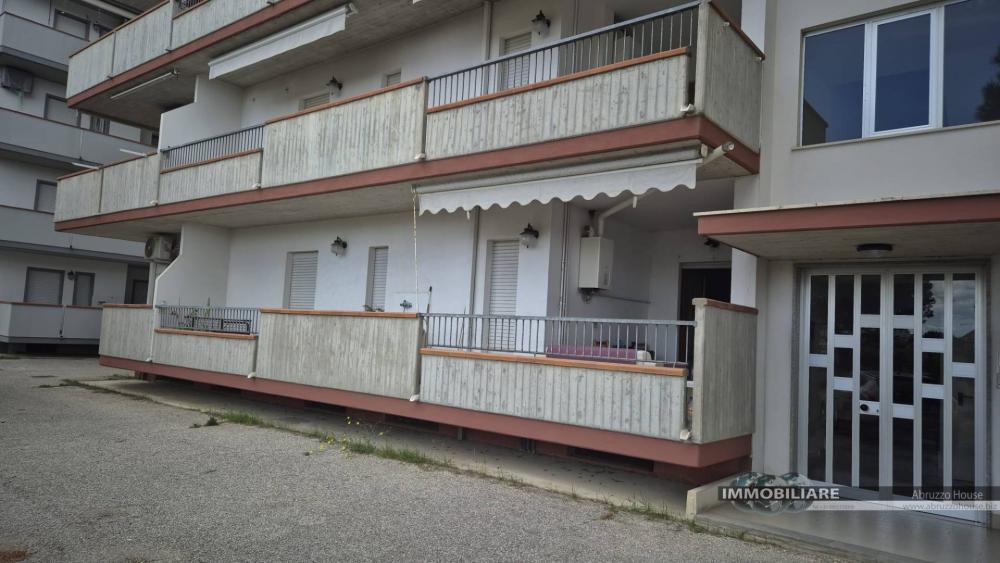 appartamento in vendita ad Alba Adriatica