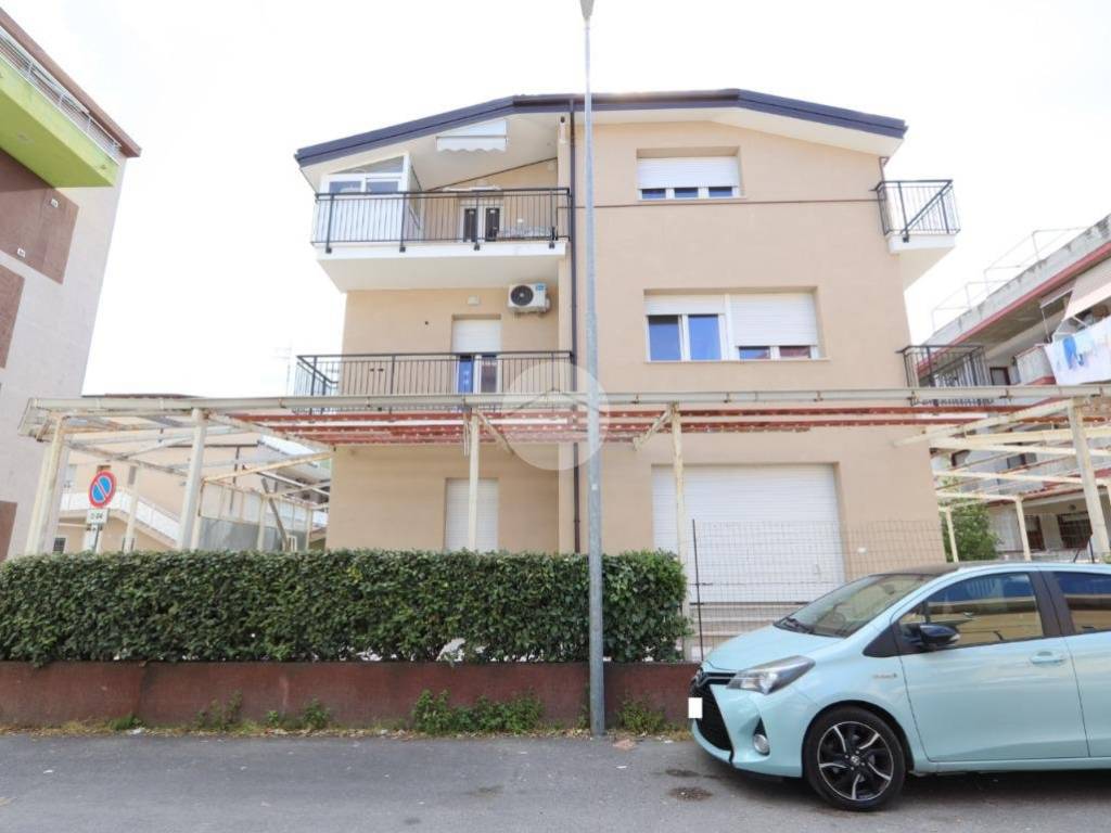 appartamento in vendita ad Alba Adriatica