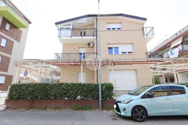 appartamento in vendita ad Alba Adriatica