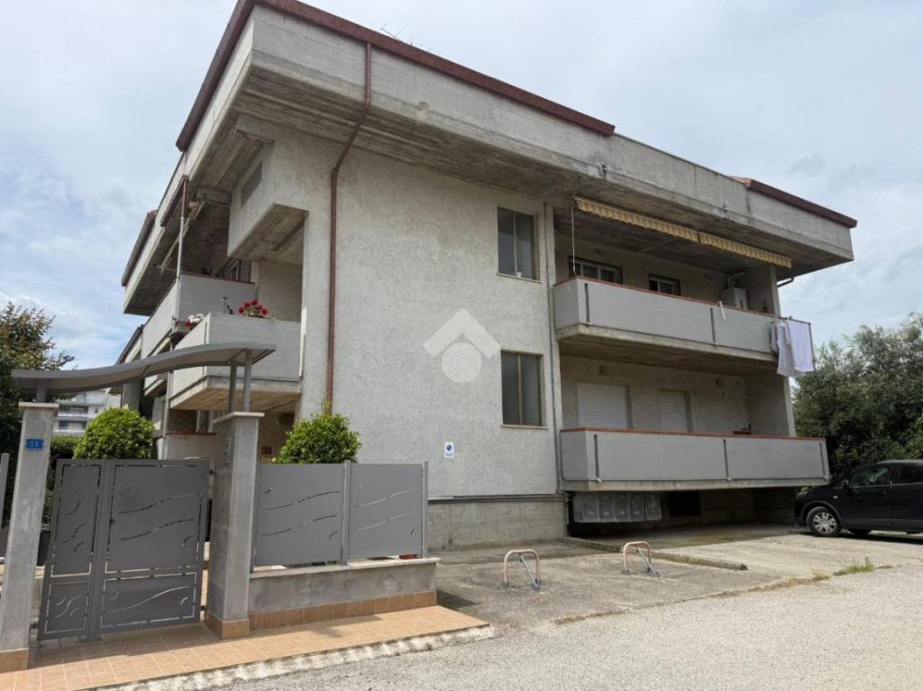 appartamento in vendita ad Alba Adriatica