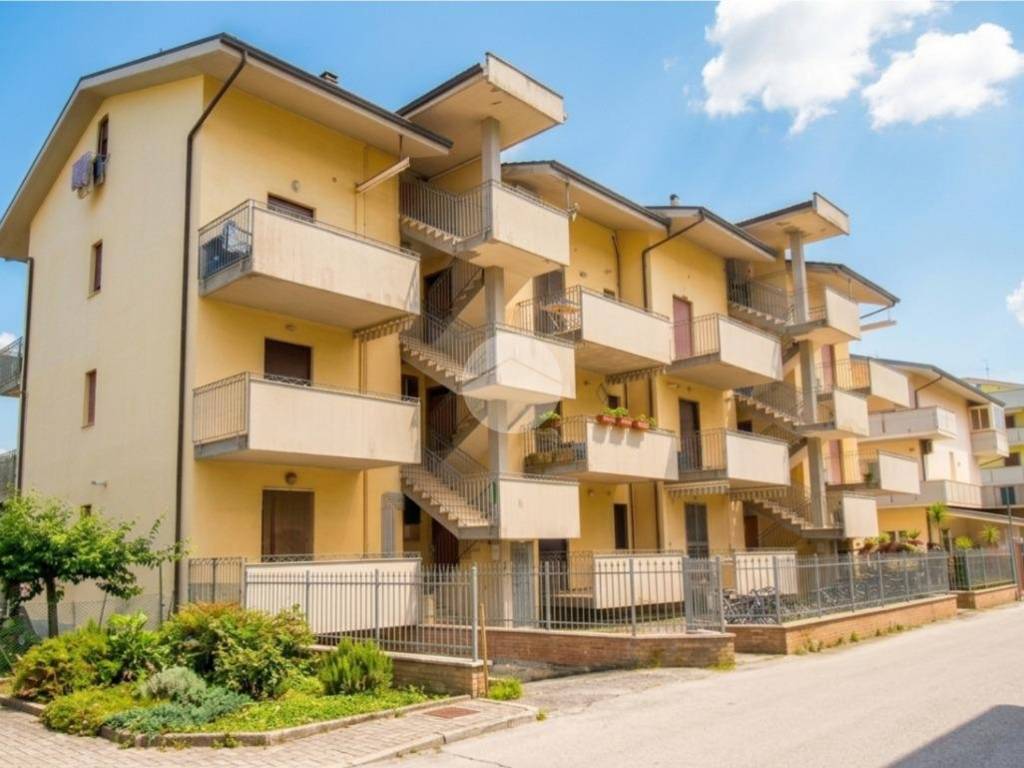 appartamento in vendita ad Alba Adriatica