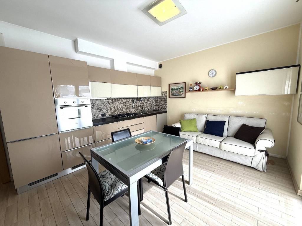 appartamento in vendita ad Alba Adriatica