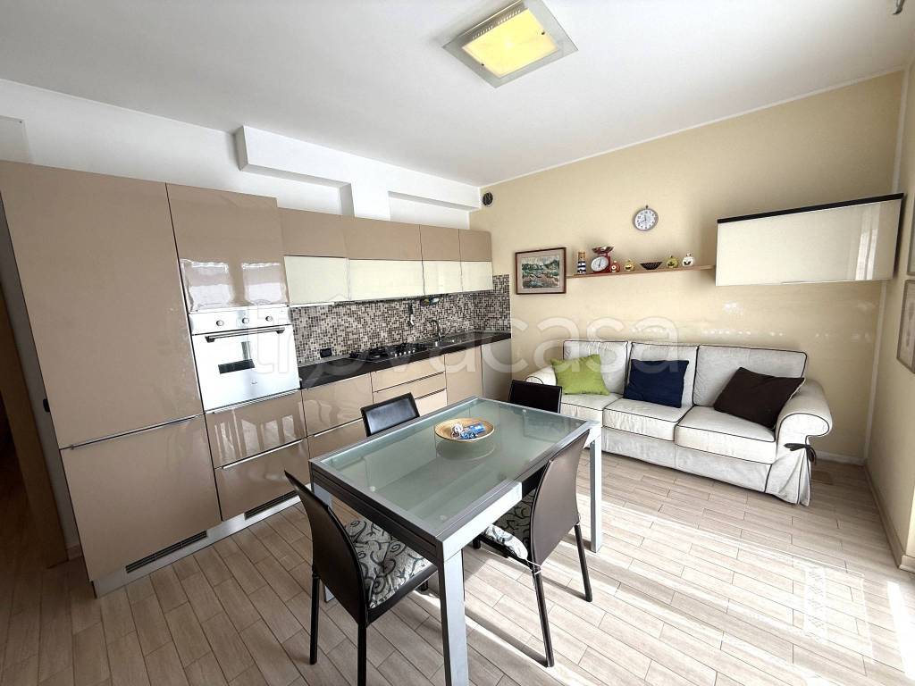appartamento in vendita ad Alba Adriatica