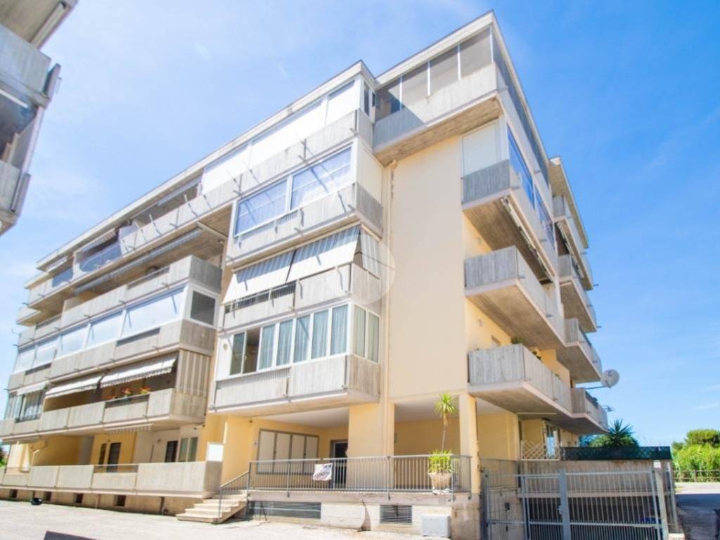 appartamento in vendita ad Alba Adriatica
