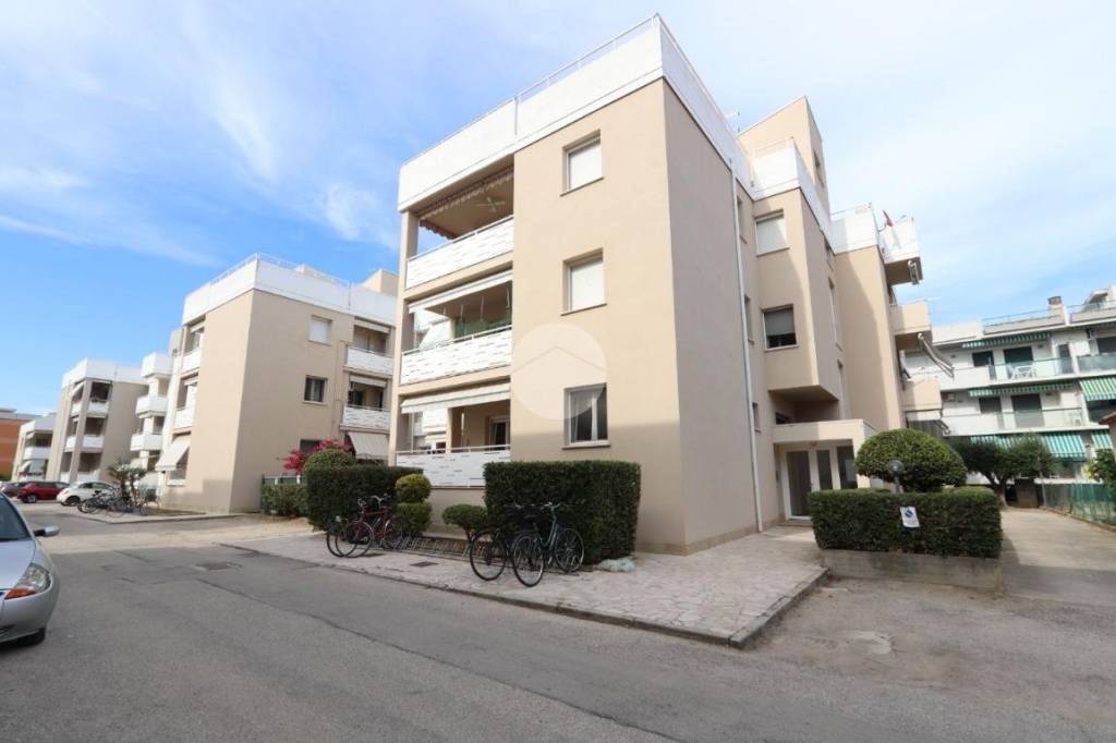 appartamento in vendita ad Alba Adriatica