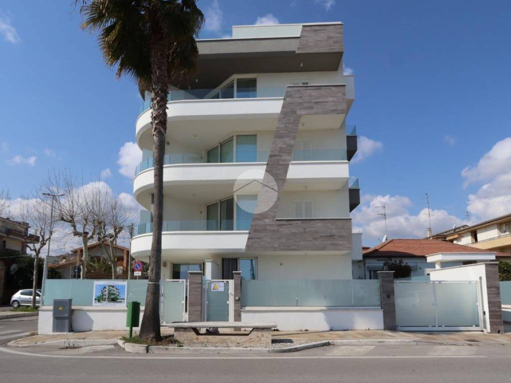 appartamento in vendita ad Alba Adriatica