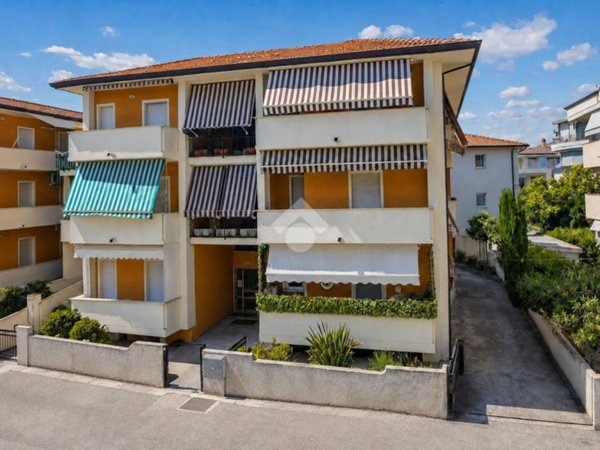 appartamento in vendita ad Alba Adriatica