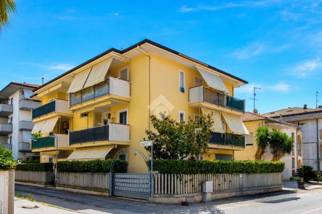 appartamento in vendita ad Alba Adriatica