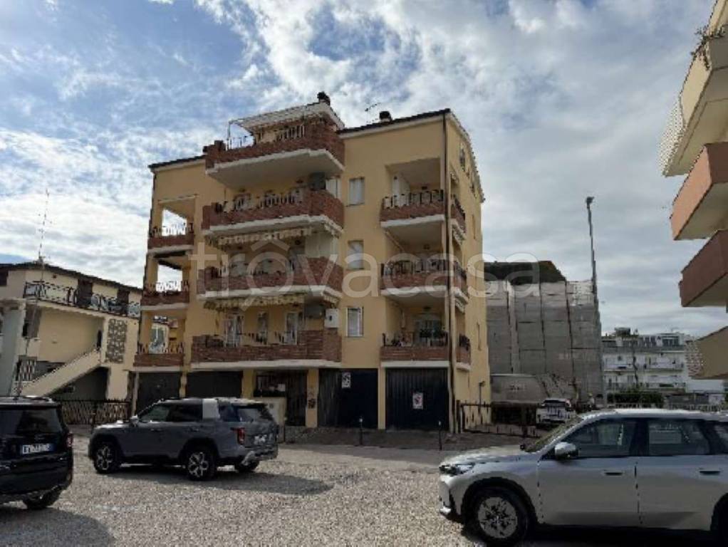 appartamento in vendita ad Alba Adriatica