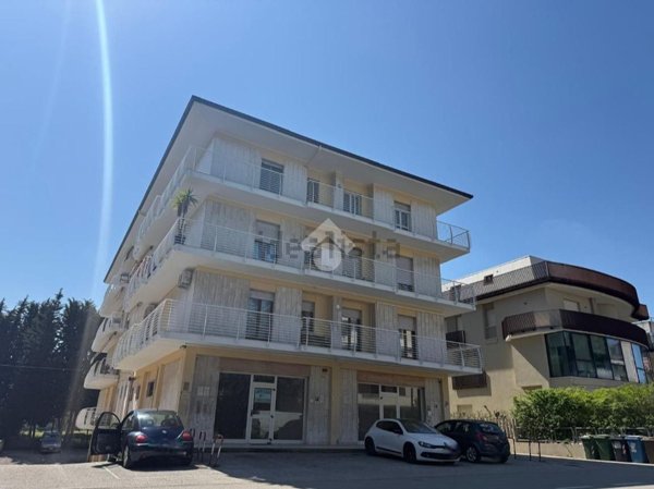 appartamento in vendita ad Alba Adriatica