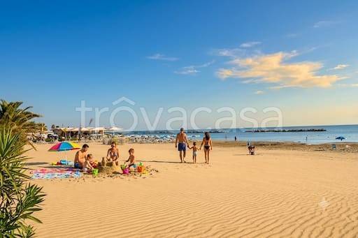 appartamento in vendita ad Alba Adriatica