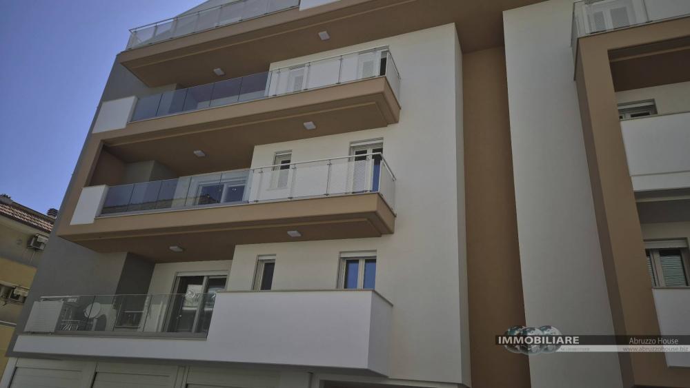 appartamento in vendita ad Alba Adriatica