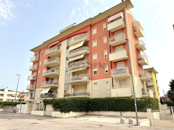 appartamento in vendita ad Alba Adriatica