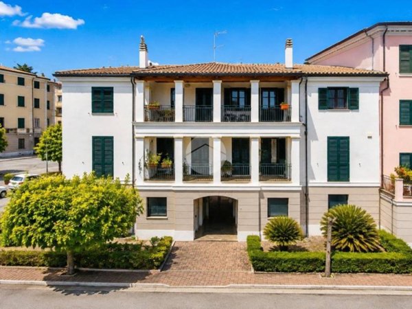 appartamento in vendita ad Alba Adriatica